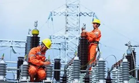 Bộ Công Thương đề xuất đổi giờ cao điểm sử dụng điện, EVN lo xảy ra tranh chấp