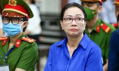 Những lần điều chỉnh giá bộ sưu tập du thuyền của bà Trương Mỹ Lan