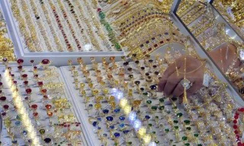 Giá vàng hôm nay, 16-4: Đảo chiều sụt giảm sau chuỗi tăng nóng