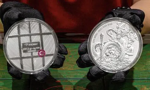 Giá bạc hôm nay 23-4: Đầu tư bạc đã hết sức hút?