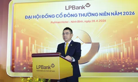 Cổ đông LPBank chất vấn về kế hoạch lợi nhuận gần 15.000 tỷ