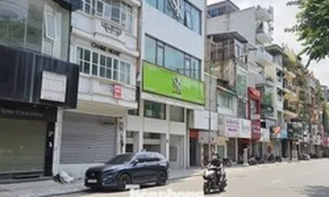 Lý do nhiều tuyến phố 'hái ra tiền' ở Hà Nội đồng loạt đóng cửa