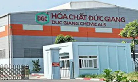 Hóa chất Đức Giang (DGC): Lợi nhuận Q1 giảm gần 50%, mất lợi thế giá vốn từ Khai trường 25 nhưng vẫn còn 'núi tiền' 11.200 tỷ và siêu dự án nghìn tỷ đang thành hình