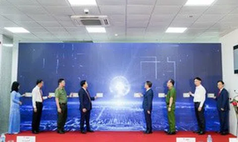 Agribank đồng hành cùng Quảng Ninh đưa công nghệ số đến hải đảo
