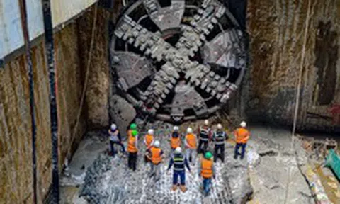 Cỗ máy TBM nặng 850 tấn, dài hơn 100 m do Đức thiết kế riêng giúp nhà thầu Việt Nam làm chủ công nghệ thi công hầm đô thị phức tạp bậc nhất