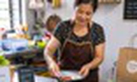Không cần mặt bằng lớn, không cần vốn cao: 5 nghề phù hợp cho người từng bán hàng vỉa hè