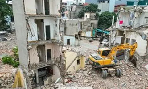 Người dân Đông Ngạc di dời phục vụ dự án đường 10 làn phía Tây Hà Nội