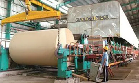 200 đối thủ phải đóng cửa, một công ty lớn trên sàn hưởng lợi