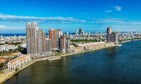 Bàn giao thần tốc, tổ hợp Sun Symphony Residence mặt sông Hàn chính thức “sáng đèn”
