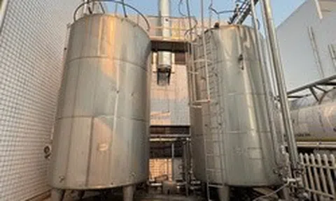 Ra lệnh bắt tạm giam nhân viên Nguyễn Văn Lam SN 1991 và một đồng nghiệp