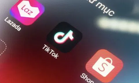Nhiều nhà bán hàng lo sợ bị khóa livestream vì “nổ” tốt nhất, xịn nhất