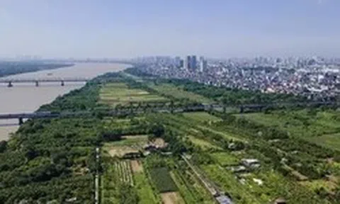 Hà Nội xem xét nghị quyết quy định việc sử dụng bãi sông để xây dựng mới công trình