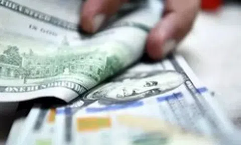 Giới siêu giàu Mỹ tích trữ tiền mặt kỷ lục
