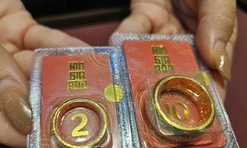 Sáng 16-6, giá vàng miếng SJC lại giãn rộng cách biệt với giá thế giới