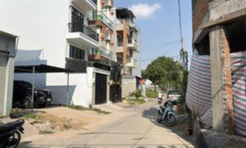 Chờ gỡ vướng "khoảng lùi" cất nhà