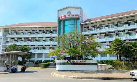 Cổ đông một bệnh viện tim lãi gấp đôi sau một tháng