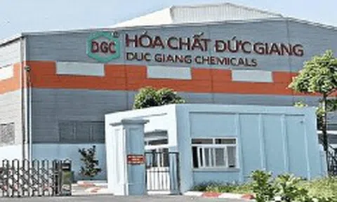 Hóa chất Đức Giang (DGC) gửi thông báo quan trọng tới cổ đông, sắp bàn chuyện “cứu” cổ phiếu khỏi diện cảnh báo