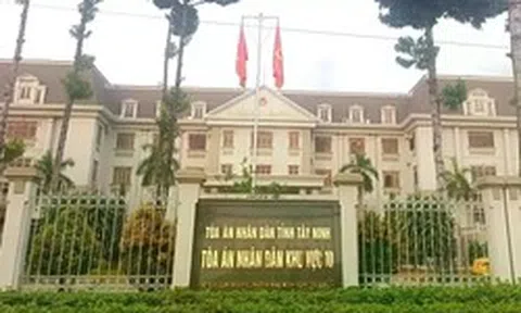 Dôi dư hàng trăm trụ sở ở vị trí 'đất vàng'