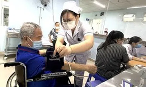 Hưởng 50% BHYT khi khám ngoại trú trái tuyến từ 1-7: Lượng người đến các bệnh viện có tăng?