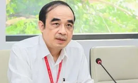 GS Nguyễn Hữu Tú giữ chức Hiệu trưởng Trường đại học Y Hà Nội đến khi nghỉ hưu