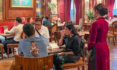 Đã đóng tiền bản quyền cho VCPMC, lại có IPCC hỏi thu