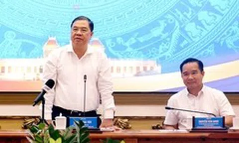 Phó thủ tướng thường trực Phạm Gia Túc: Bộ ngành cùng hỗ trợ TP.HCM tăng trưởng