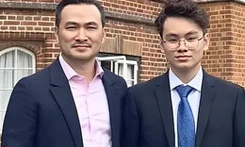 Con trai Chi Bảo làm thạc sĩ luật ở London, kiêm đầu bếp gia đình