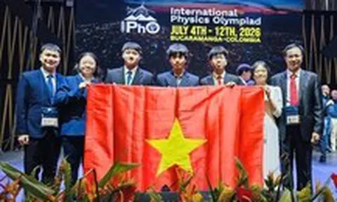 Việt Nam lần đầu vào top 7 Olympic vật lý quốc tế với 4 huy chương vàng