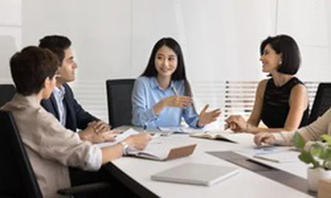 Quốc tế hóa và bài toán chuẩn bị đội ngũ lãnh đạo