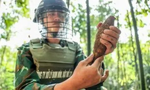 Đi cùng những chiến sĩ quả cảm rà phá bom mìn ở mặt trận Vị Xuyên