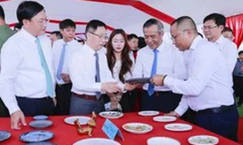 Doanh nghiệp Trung Quốc đầu tư dự án gốm sứ 100 triệu USD tại Thanh Hóa