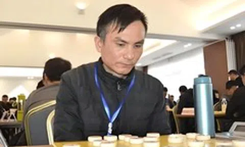 Kỳ thủ 'cờ tướng giang hồ' đấu 3 trận bất bại với Lại Lý Huynh