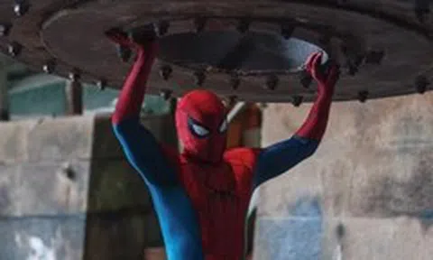 Khán giả chán siêu anh hùng, nhưng với Spider-Man thì không