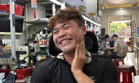 Chàng trai cụt 2 chân, tìm cơ hội trên chính đôi tay mình