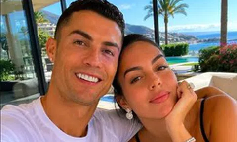 Tin Ronaldo và Georgina đám cưới cuối tuần này là tin giả?