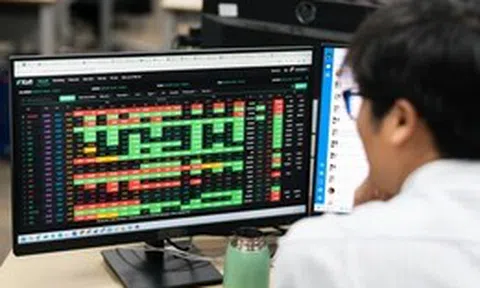 Chứng khoán 31-7: Thanh khoản cải thiện, VN-Index bước sang chu kỳ tăng mới?