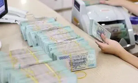 Tiền gửi ngân hàng tăng kỷ lục, nguồn vốn khổng lồ đang chảy về đâu?