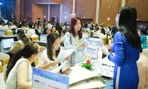 Nỗ lực cho mục tiêu 25 triệu khách du lịch quốc tế, 150 triệu khách nội địa