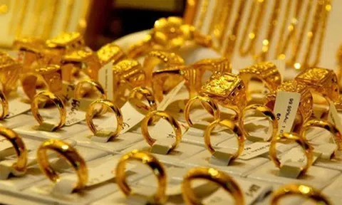 Giá vàng hôm nay (19/8): Diễn biến ngoài dự báo
