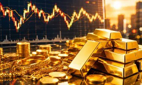 Giá vàng hôm nay (10/8): Trái với dự báo