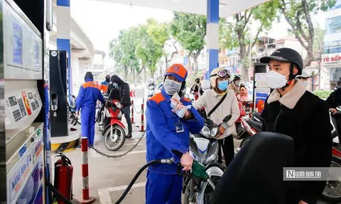 Giá xăng, dầu đồng loạt giảm