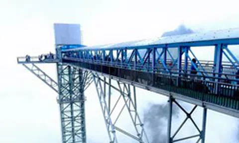 Cầu kính Rồng Mây ở Lai Châu tiếp tục đón khách