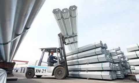 Hòa Phát bán gần 5,5 triệu tấn HRC trong 9 tháng, chiếm hơn một nửa tổng sản lượng bán hàng các sản phẩm thép
