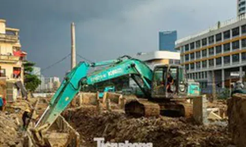 Đường nối Phạm Hùng - Lê Đức Thọ thi công trở lại sau 9 năm