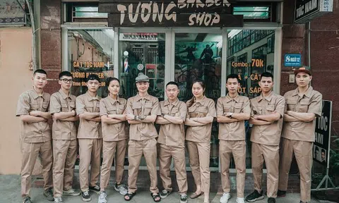 Tường Barber: Chuyên tâm đào tạo và cắt tóc miễn phí cho người dân