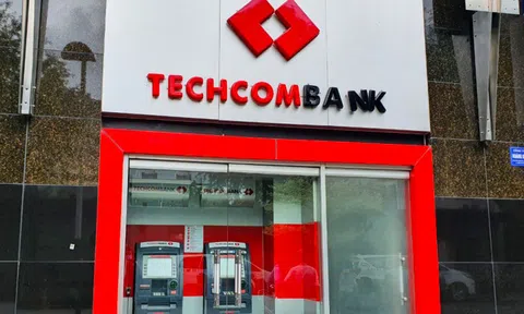 Cổ phiếu Techcombank lập kỷ lục giao dịch từ khi lên sàn