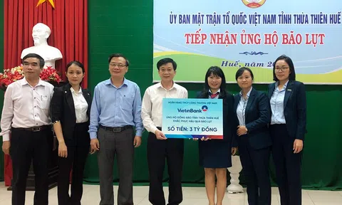 VietinBank dành hơn 15 tỷ đồng hỗ trợ đồng bào miền Trung bị lũ lụt