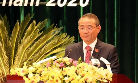 Đồng chí Trương Hòa Bình dự, chỉ đạo Đại hội Đảng bộ thành phố Đà Nẵng lần thứ XXII