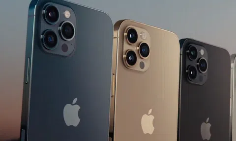 Thu hơn 20 tỷ/ngày từ phân phối điện thoại iPhone, Xiaomi