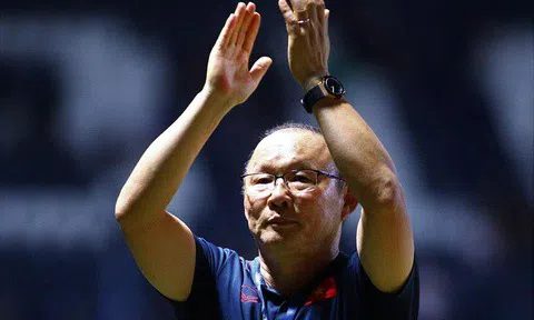 VFF và HLV Park Hang-seo ủng hộ đồng bào miền Trung